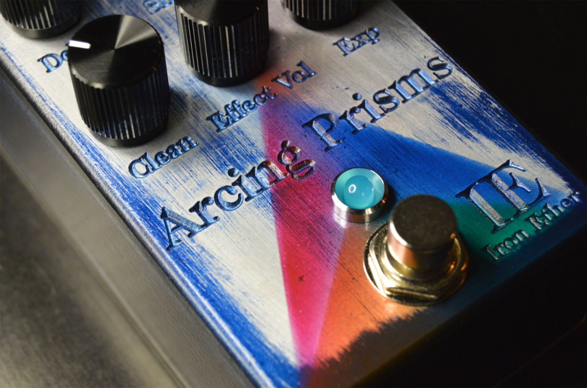 arcing-prisms-iron-ether-effects-pedal
